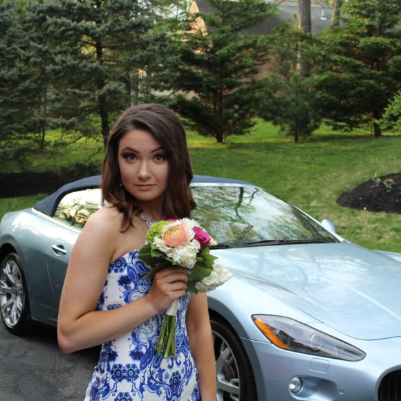 Meet your Posher, Emma - Picture 1 of 1